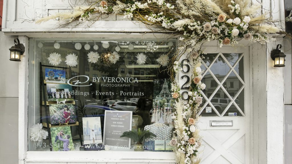 16-9FRONT STUDIO 2020